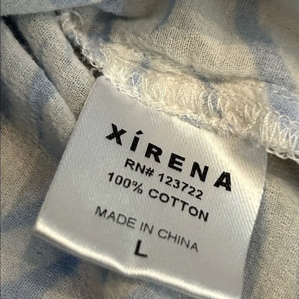 Xirena Sydney Shirt in a blue and white zebra print, cotton size large